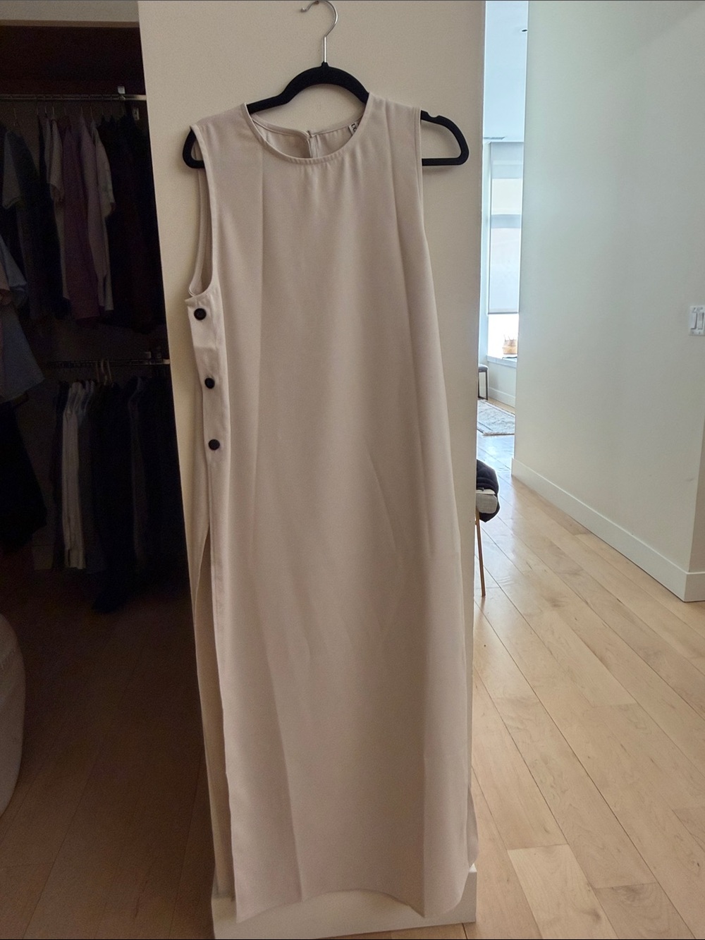 Minimalist Sleeveless Long tunic in Cream